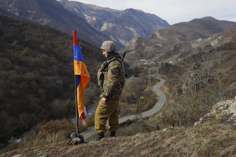 Foto: Tanjug/AP | Prekid vatre u Nagorno-Karabahu: Jermeni položili oružje